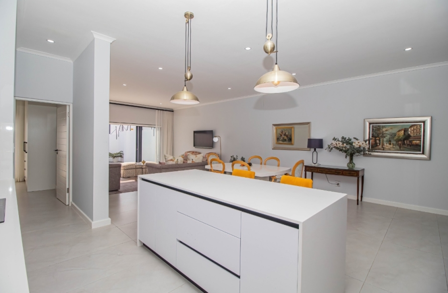 4 Bedroom Property for Sale in Sandown Western Cape